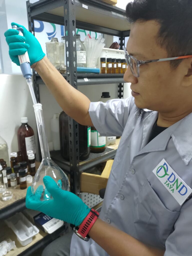 Mengapa Analisis Minyak Mentah Penting? - laboratorium PT DnD Java Indonesia